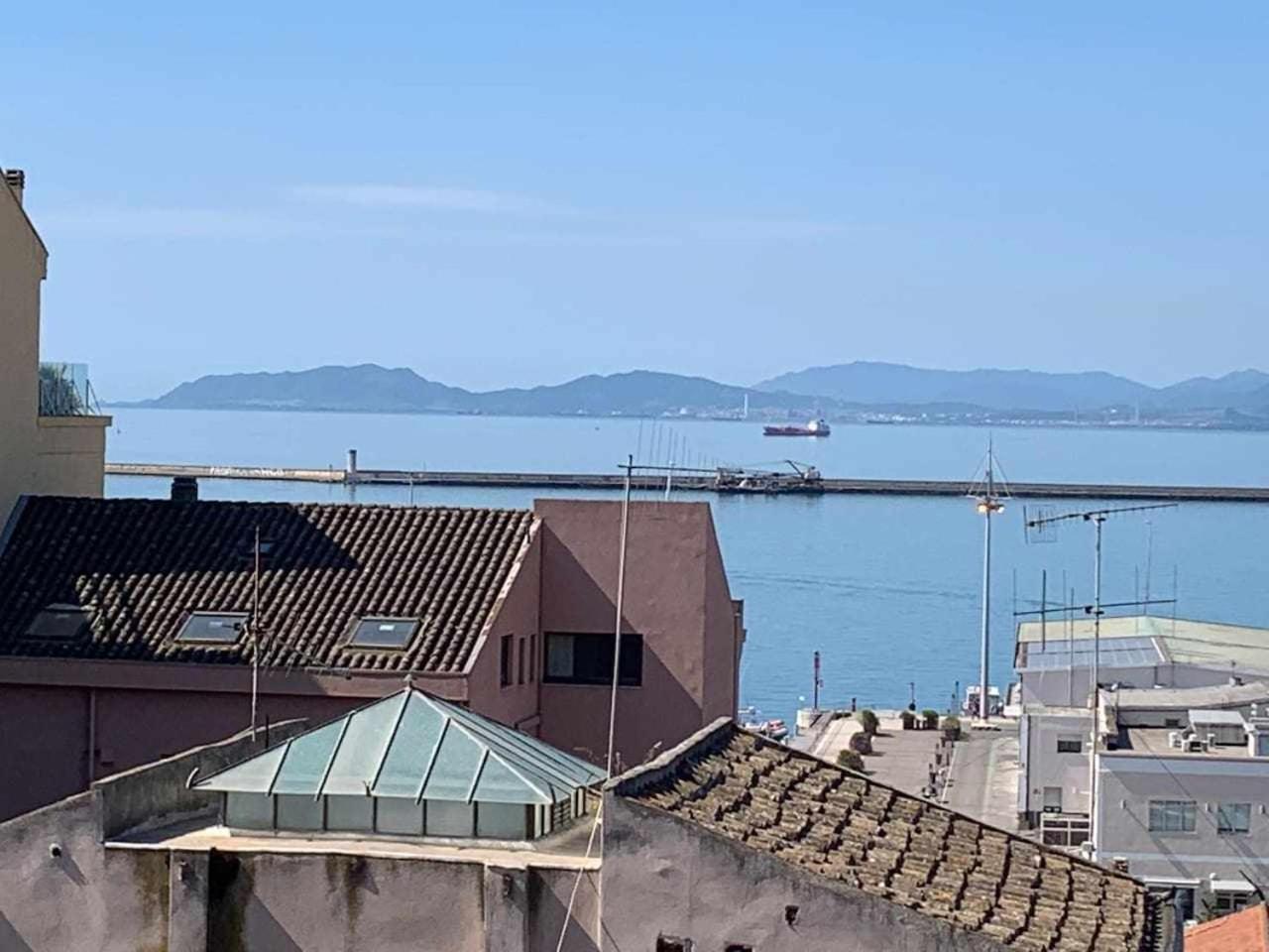 Apartmán My Exclusive Cavour Loft Da Sogno A Cagliari Exteriér fotografie